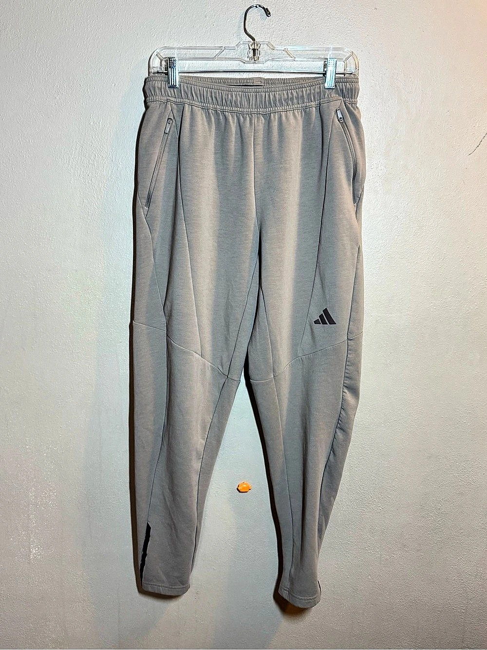 adidas Men's Tan Climacool Slim Fit Training Joggers Ankle Zippers Sz Med